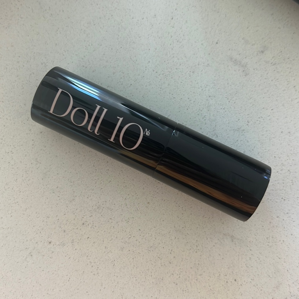 Doll 10 lipstick